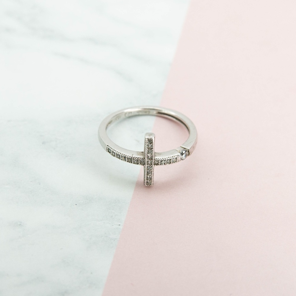 925 Sterling Silver CZ Diamond side cross ring